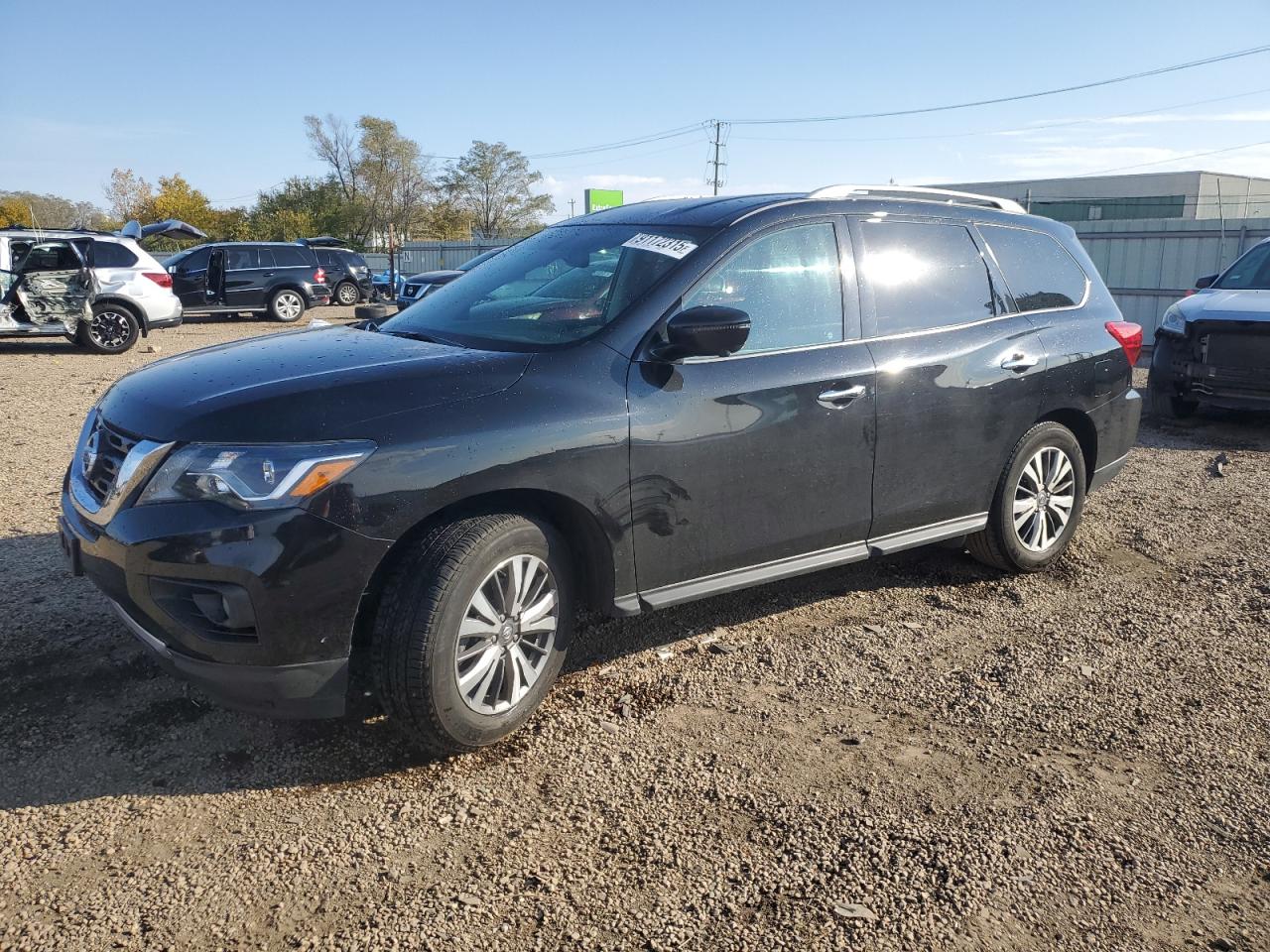 NISSAN PATHFINDER 2019