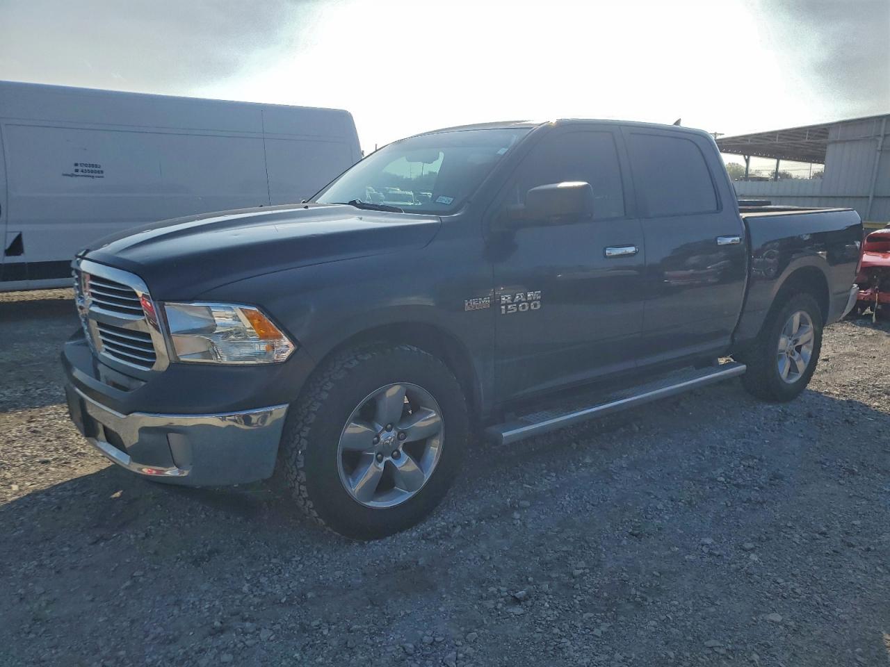 RAM 1500 SLT 2013