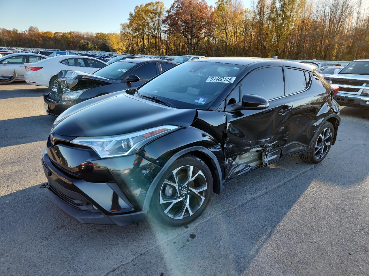 TOYOTA C-HR XLE 2019