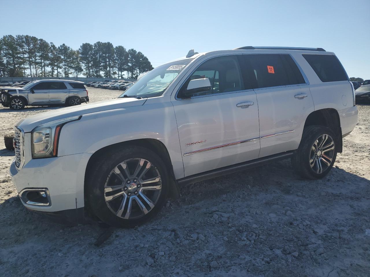 GMC YUKON DENA 2019