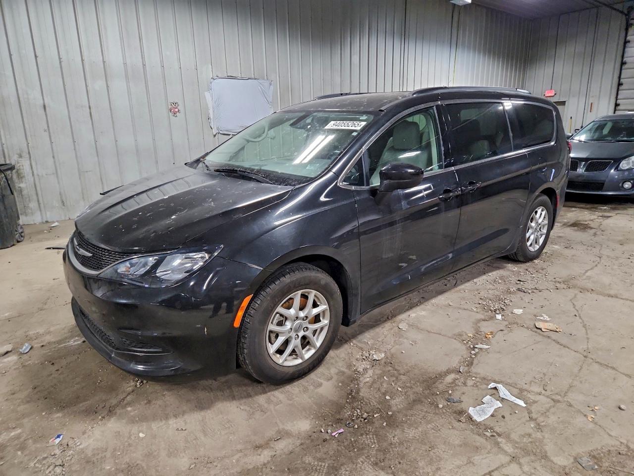 CHRYSLER VOYAGER LX 2021