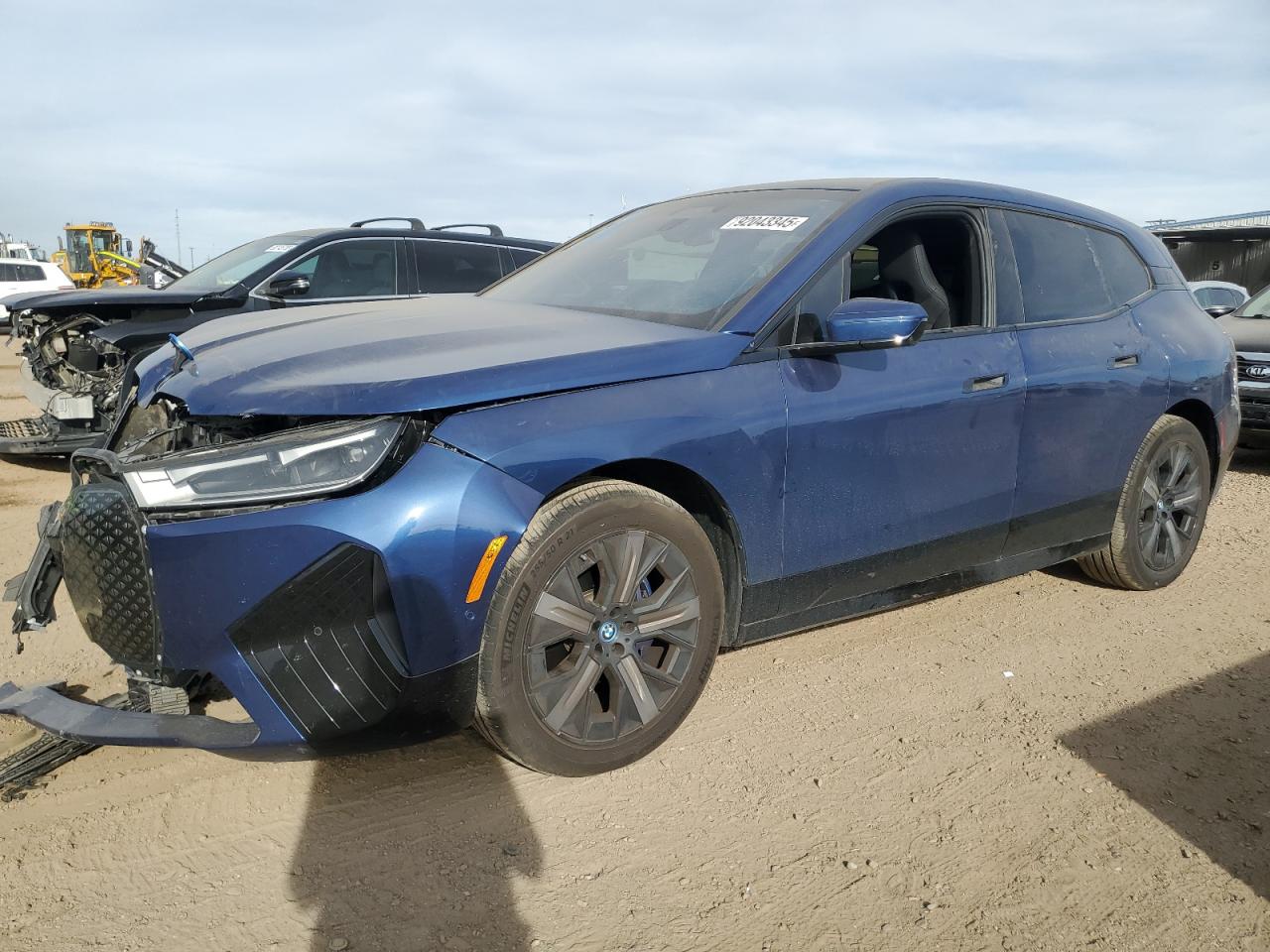 BMW IX 2024
