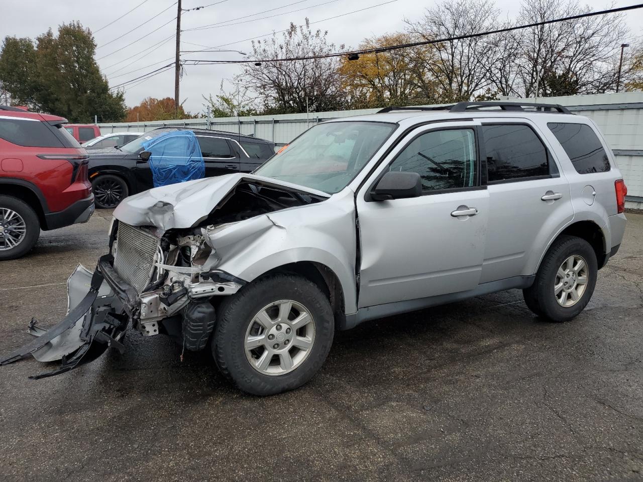 MAZDA TRIBUTE I 2011
