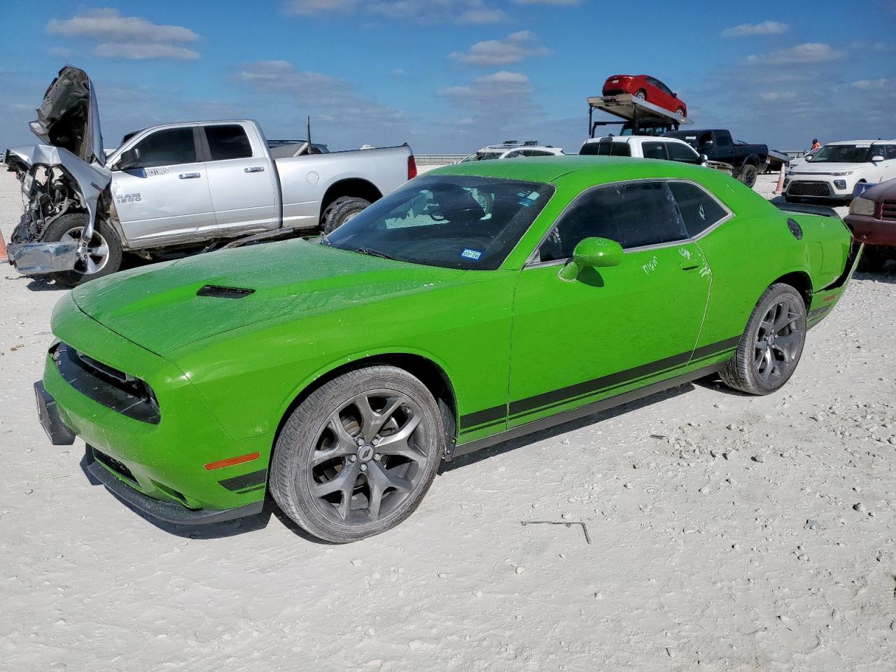 DODGE CHALLENGER 2017