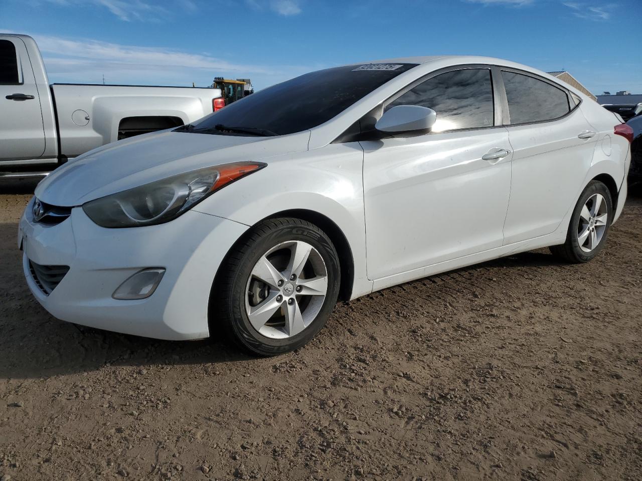 HYUNDAI ELANTRA 2013