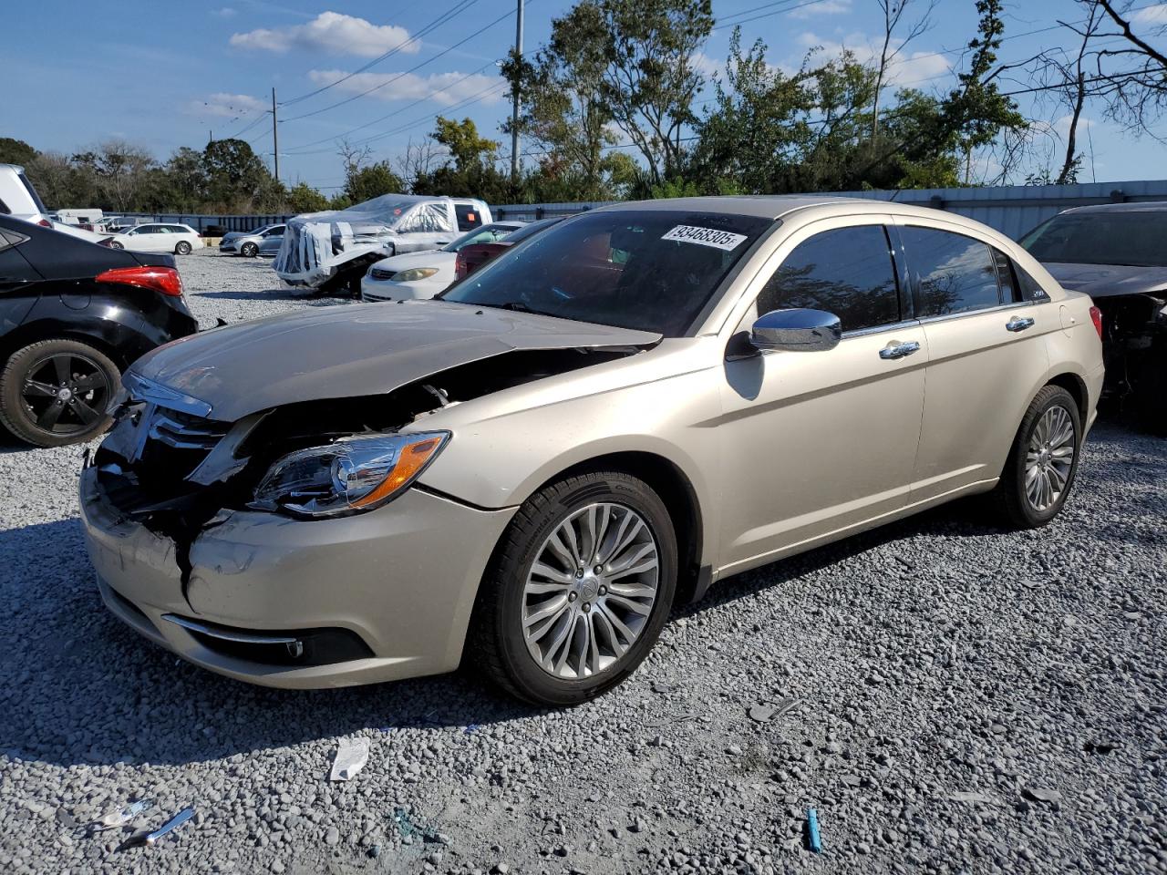 CHRYSLER 200 2013