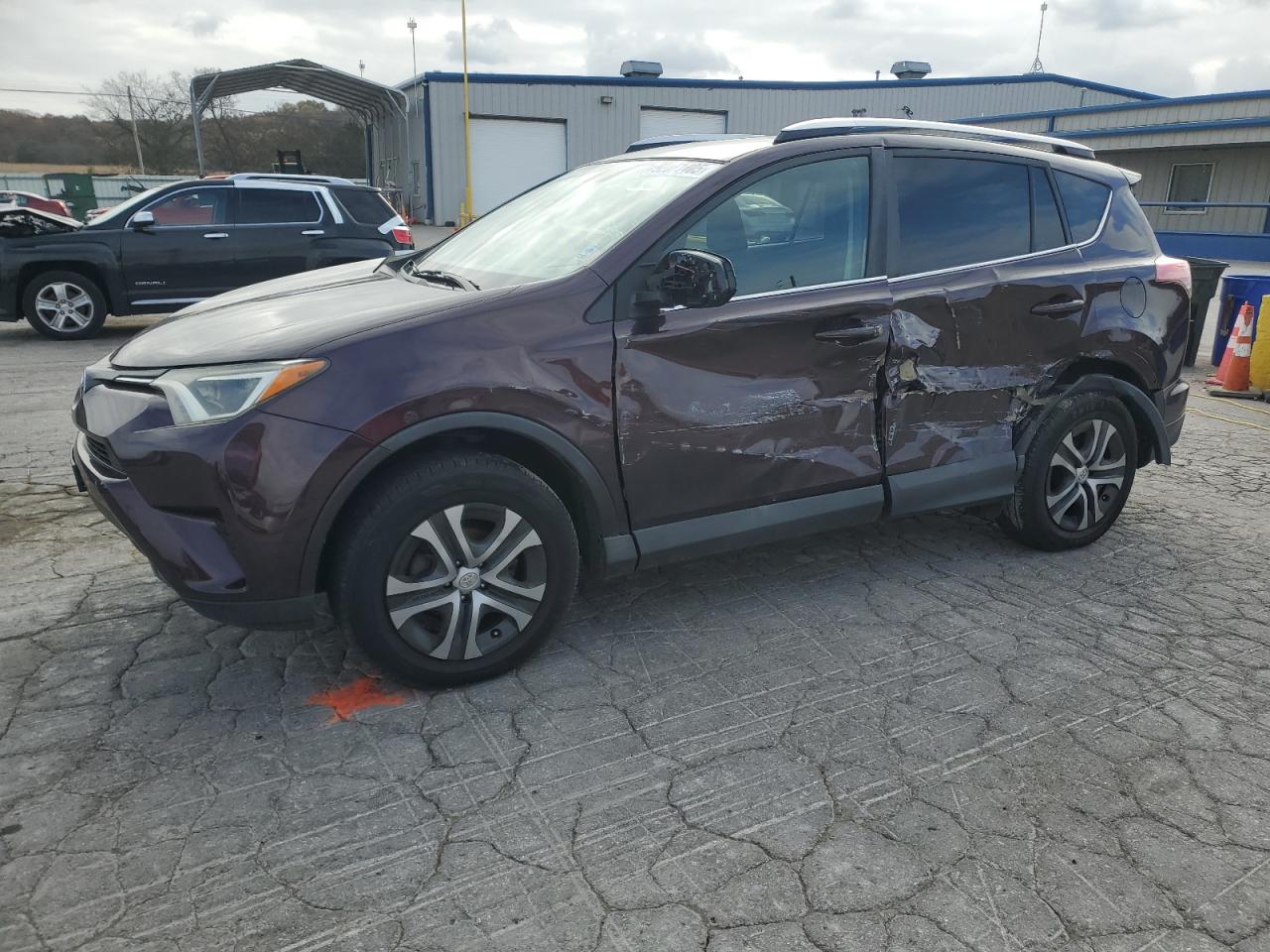 TOYOTA RAV4 LE 2016