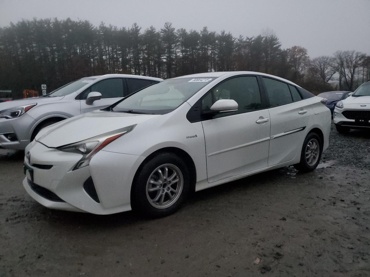 TOYOTA PRIUS 2016