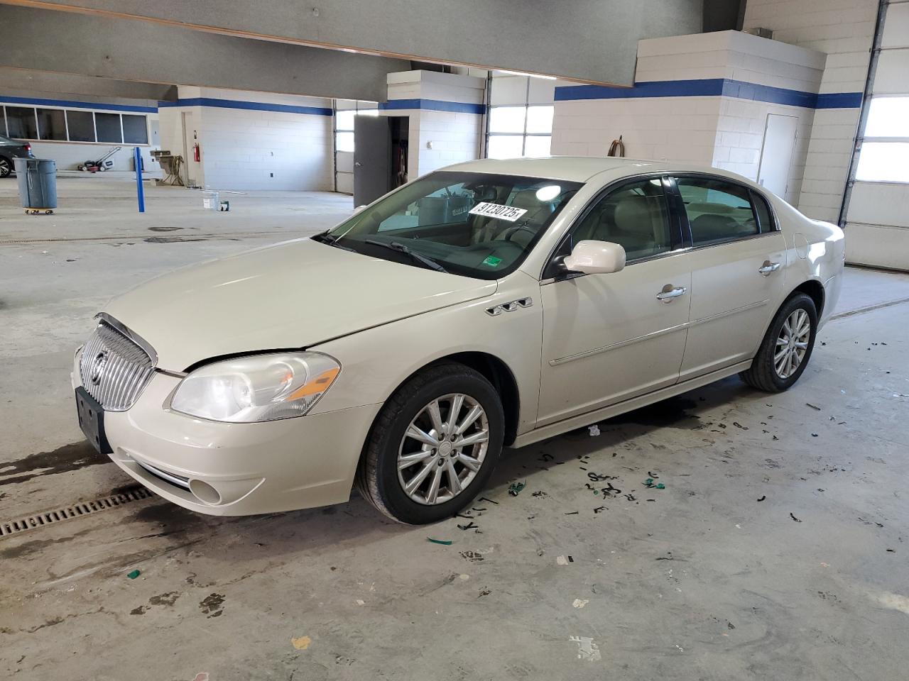 BUICK LUCERNE CX 2011
