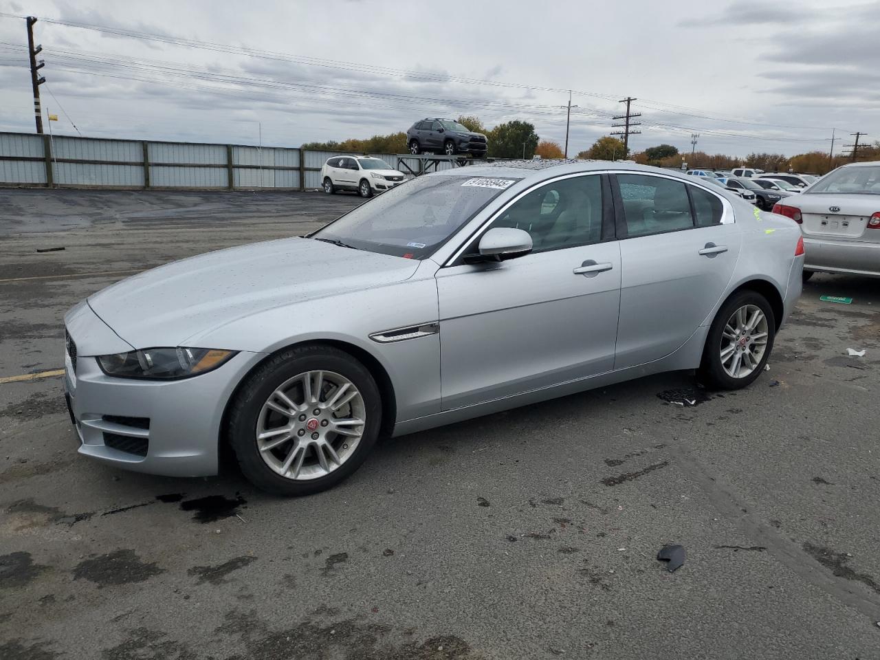 JAGUAR XE PREMIUM 2017