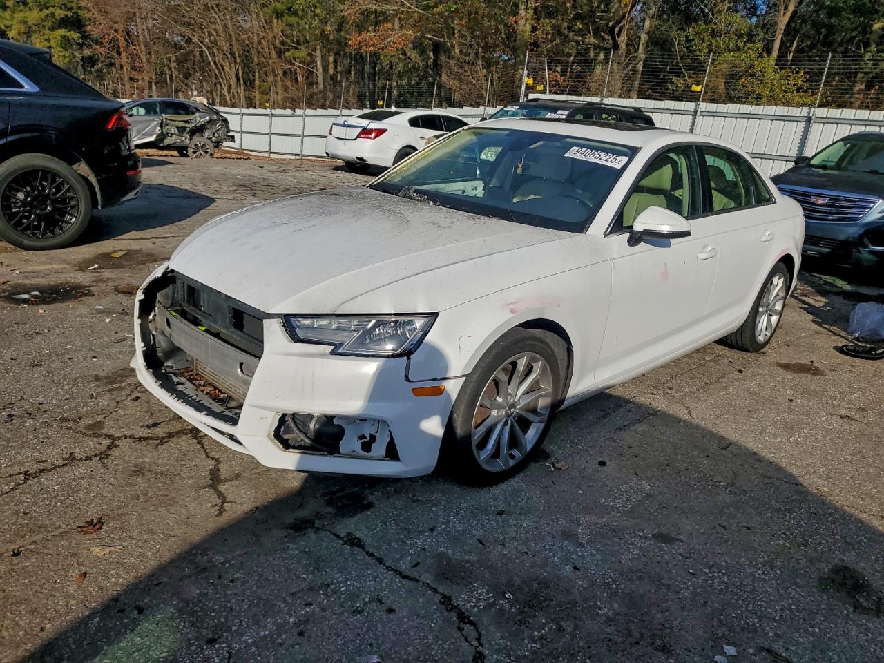 AUDI A4 2019