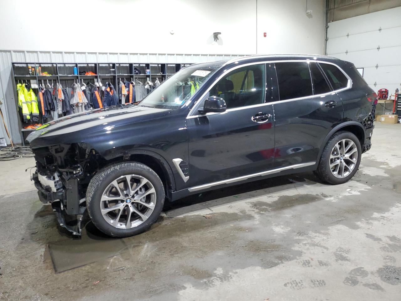 BMW X5 XDRIVE4 2025