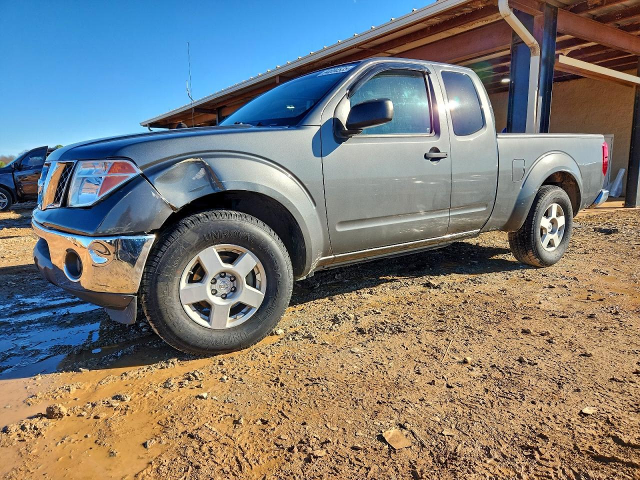 NISSAN FRONTIER K 2005