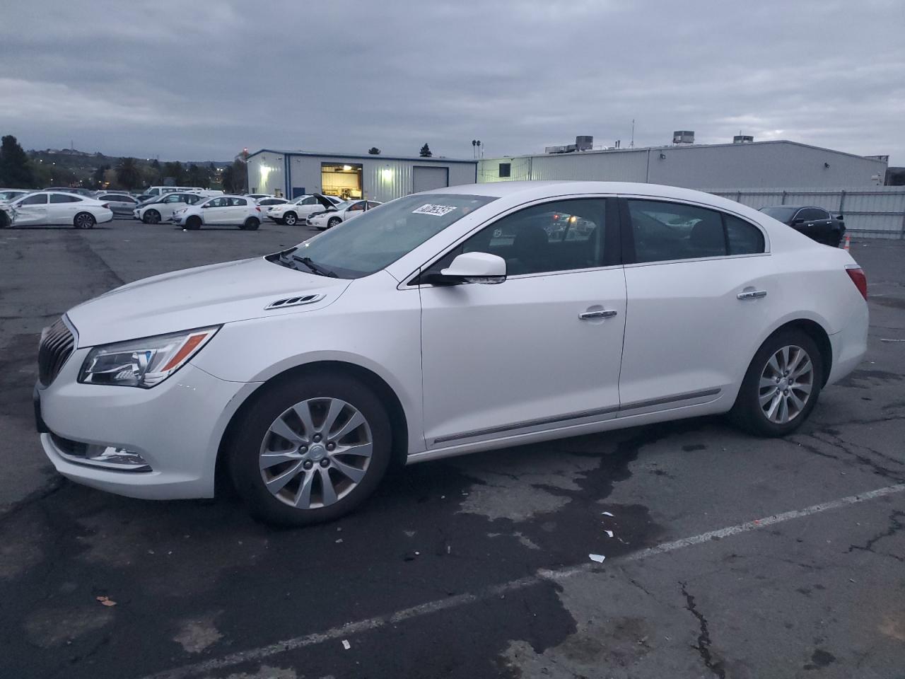 BUICK LACROSSE 2015