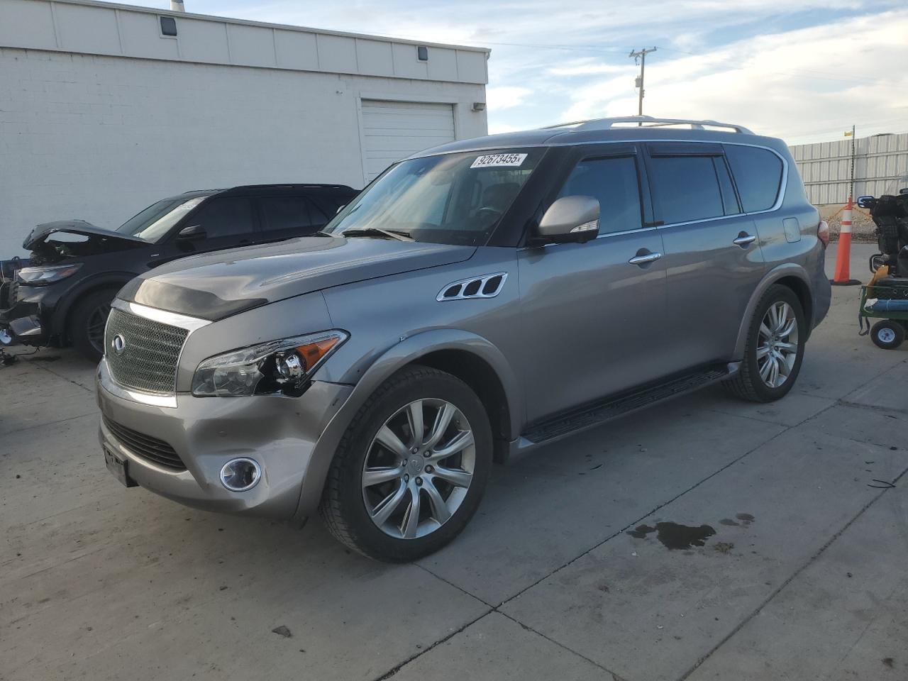 INFINITI QX56 2013