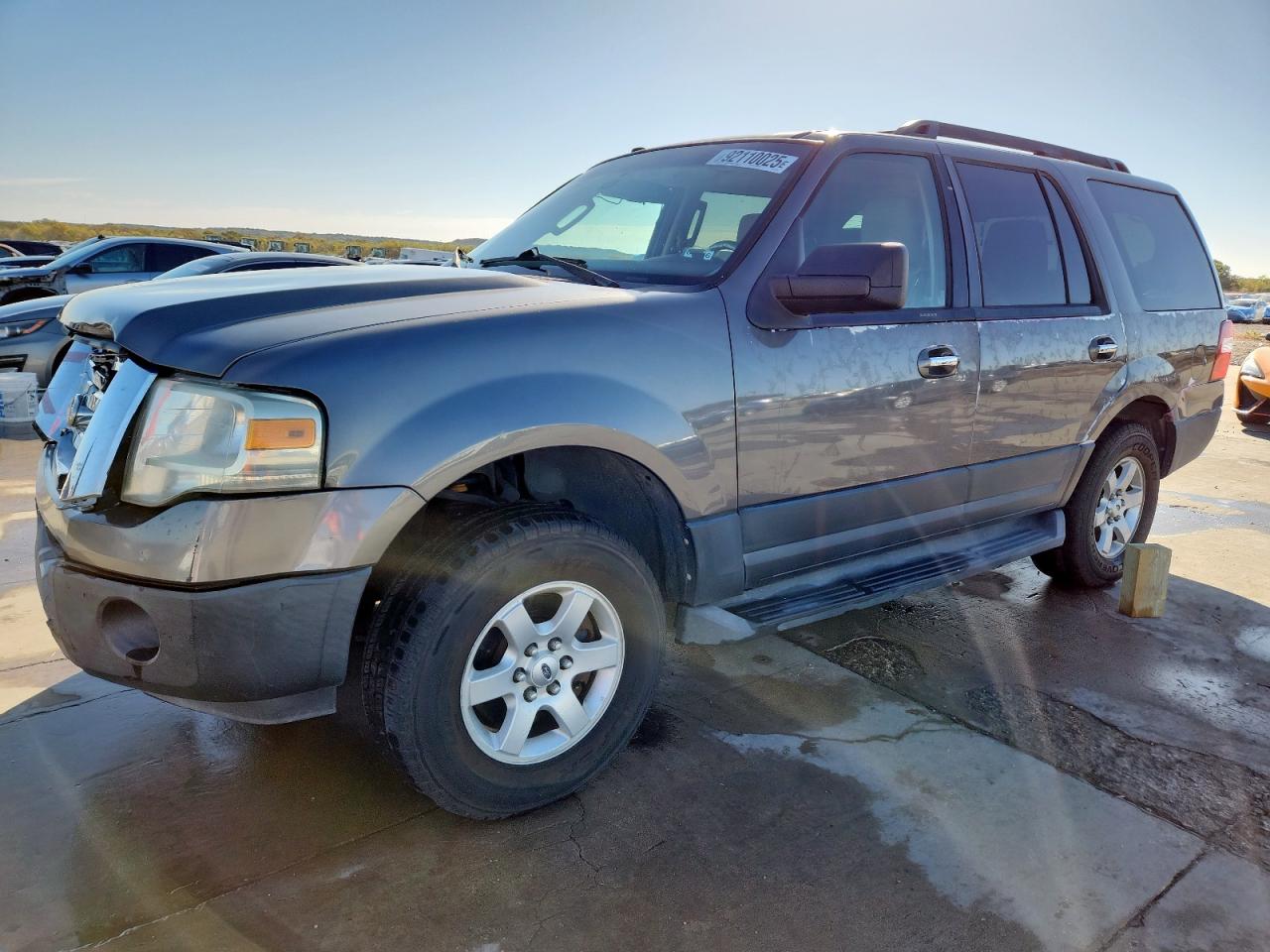 FORD EXPEDITION 2011