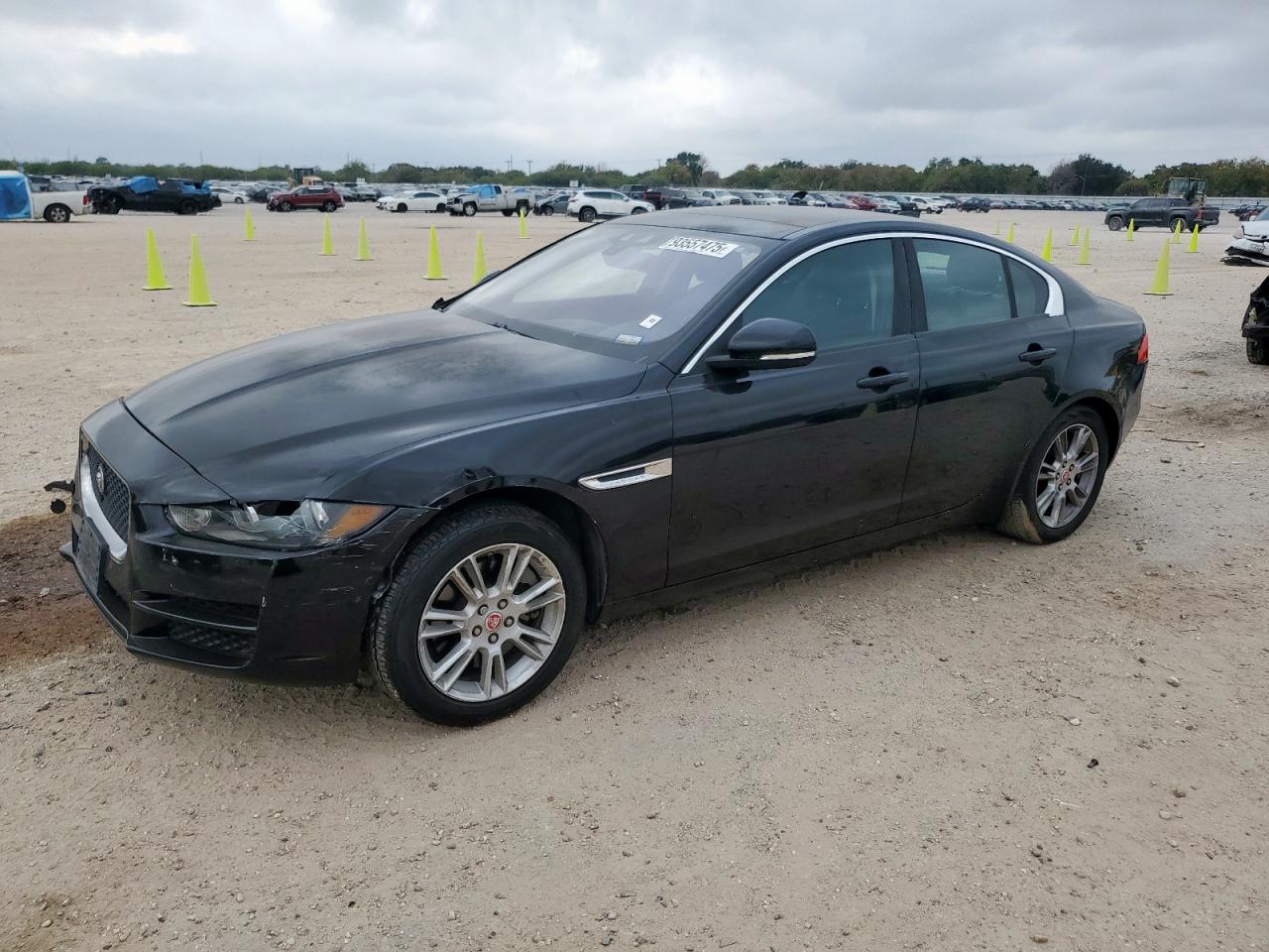 JAGUAR XE PREMIUM 2017