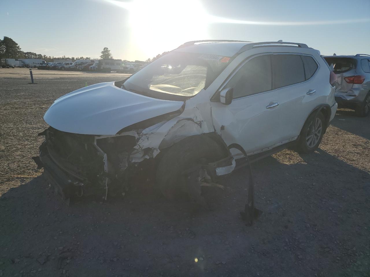 NISSAN ROGUE 2019