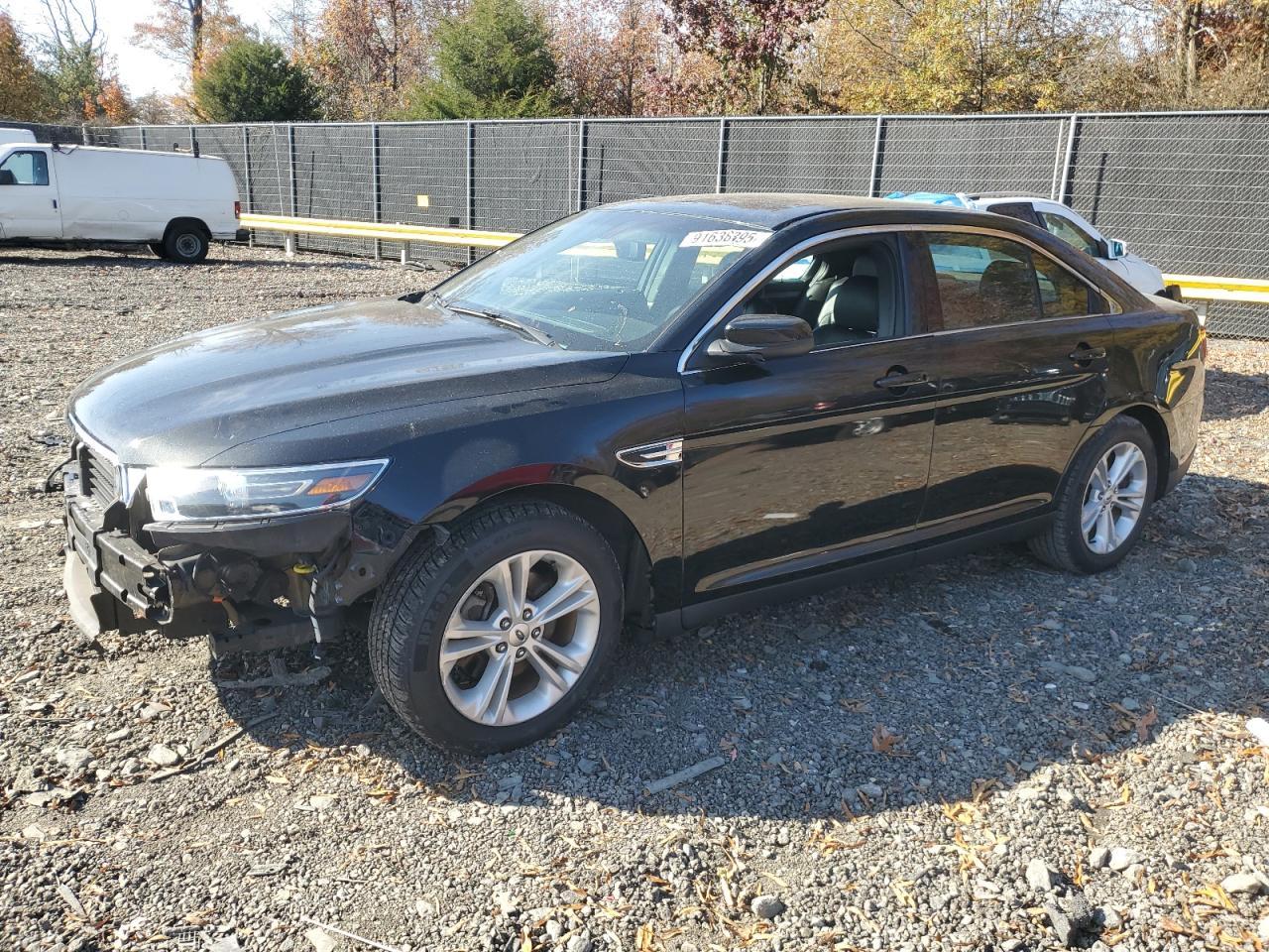 FORD TAURUS 2015