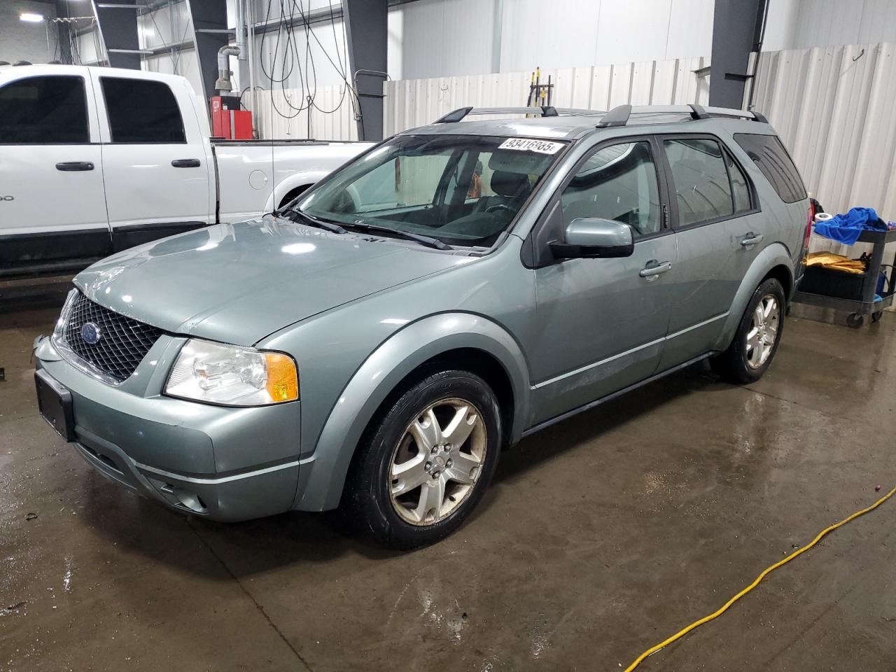 FORD FREESTYLE 2005
