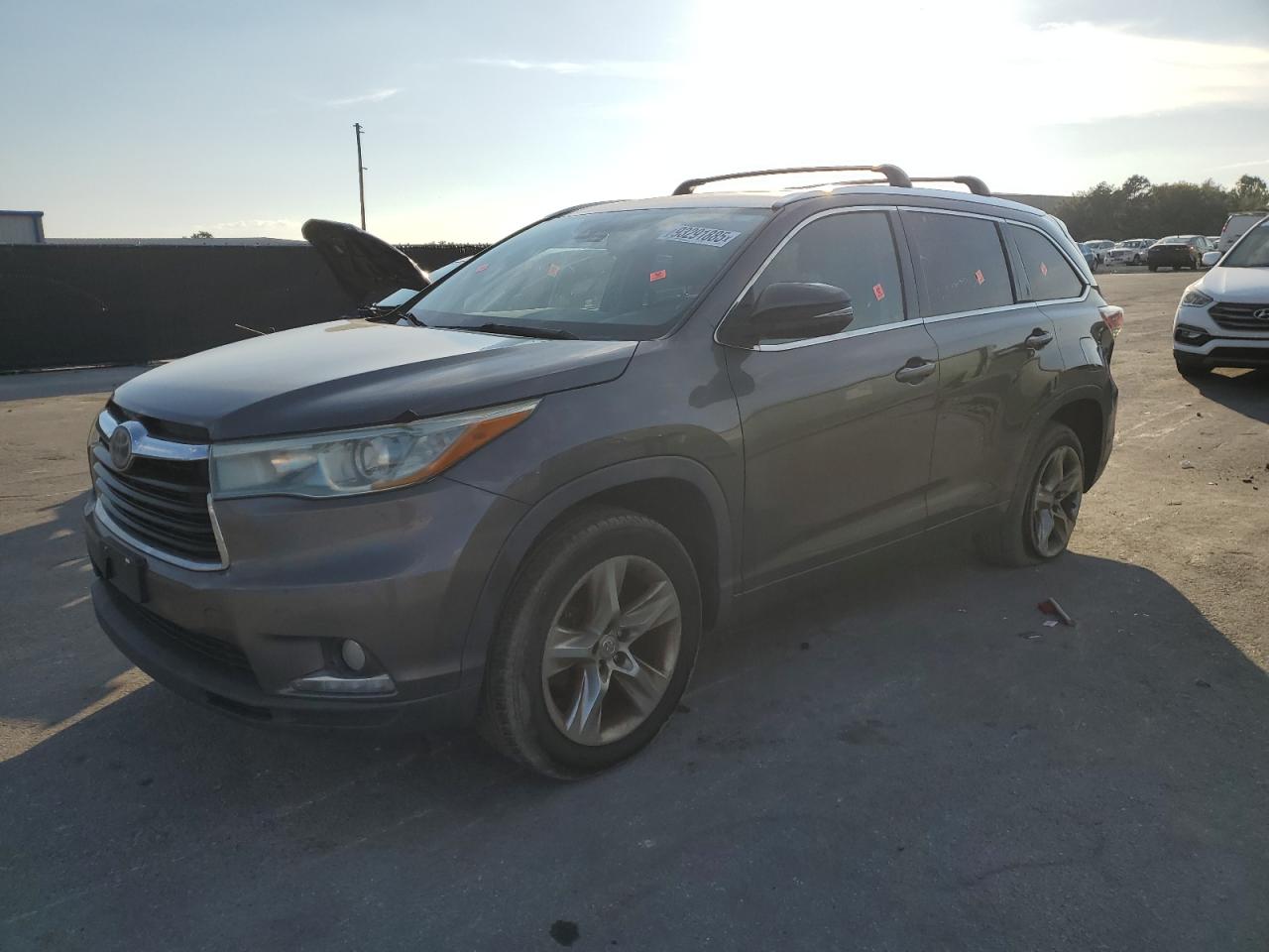TOYOTA HIGHLANDER 2015