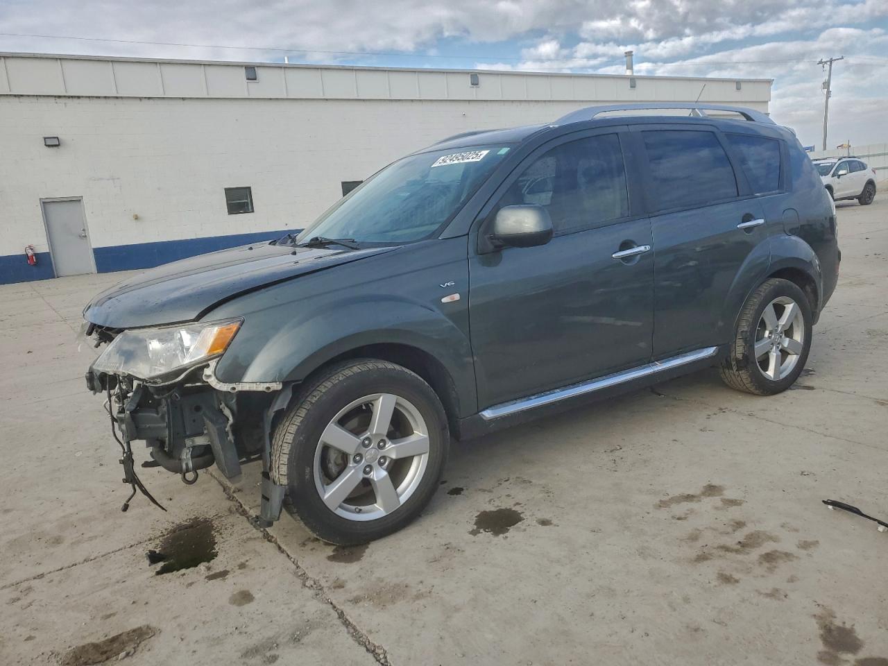 MITSUBISHI OUTLANDER 2009