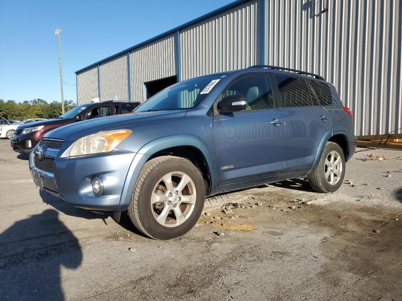 TOYOTA RAV4 ADVEN 2018