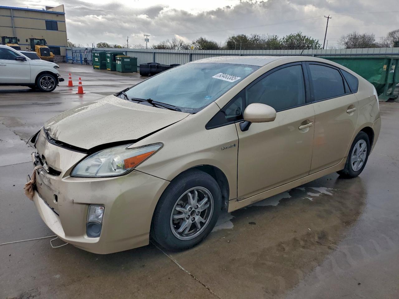 TOYOTA PRIUS 2011
