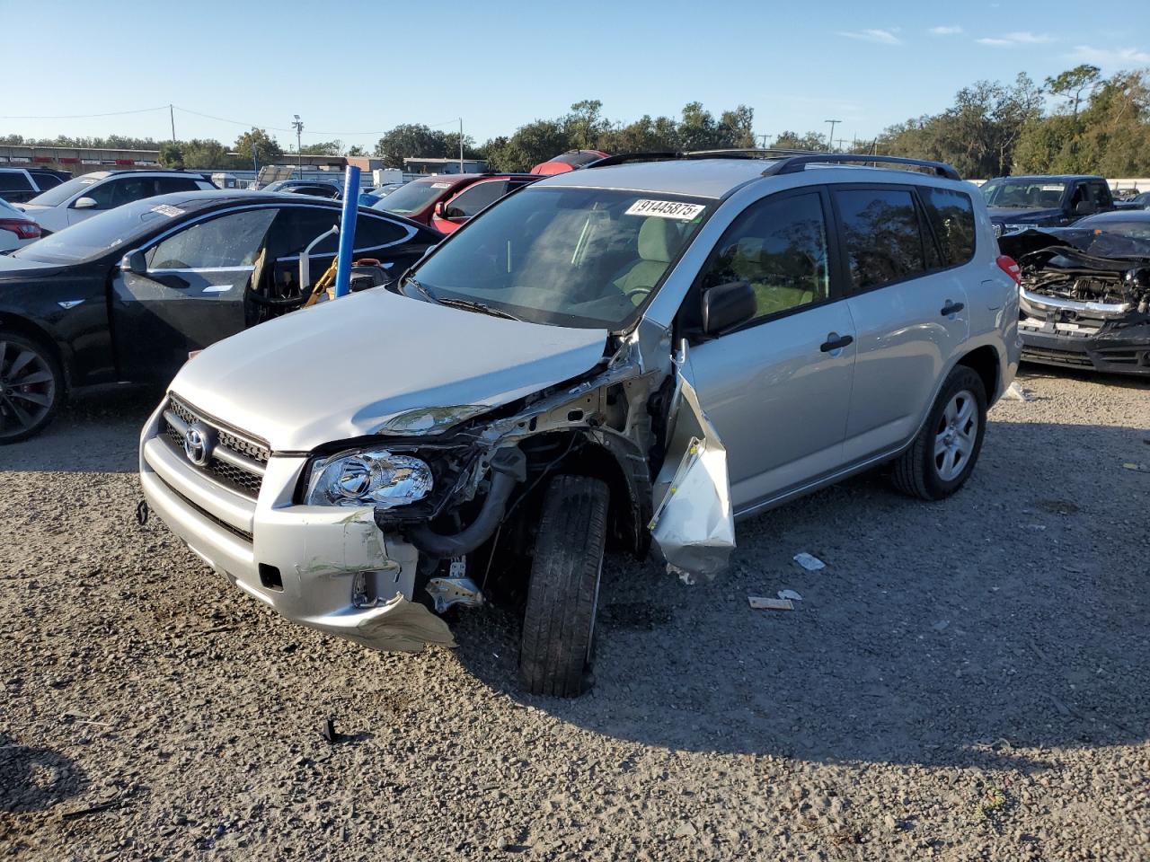 TOYOTA RAV4 2010