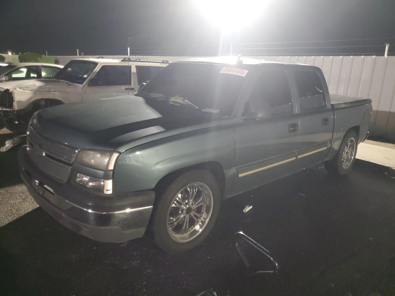 CHEVROLET SILVERADO 2001