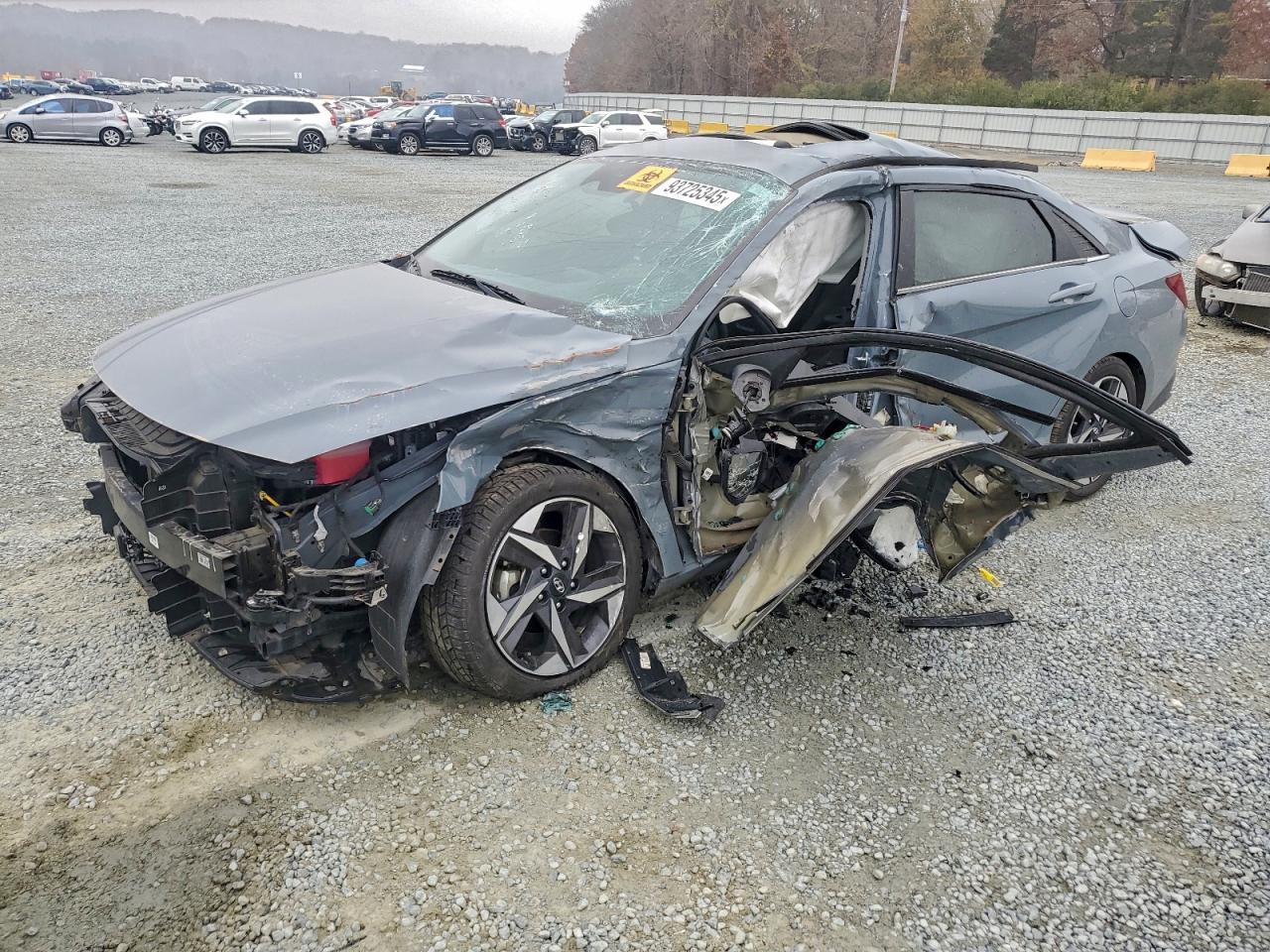 HYUNDAI ELANTRA 2023