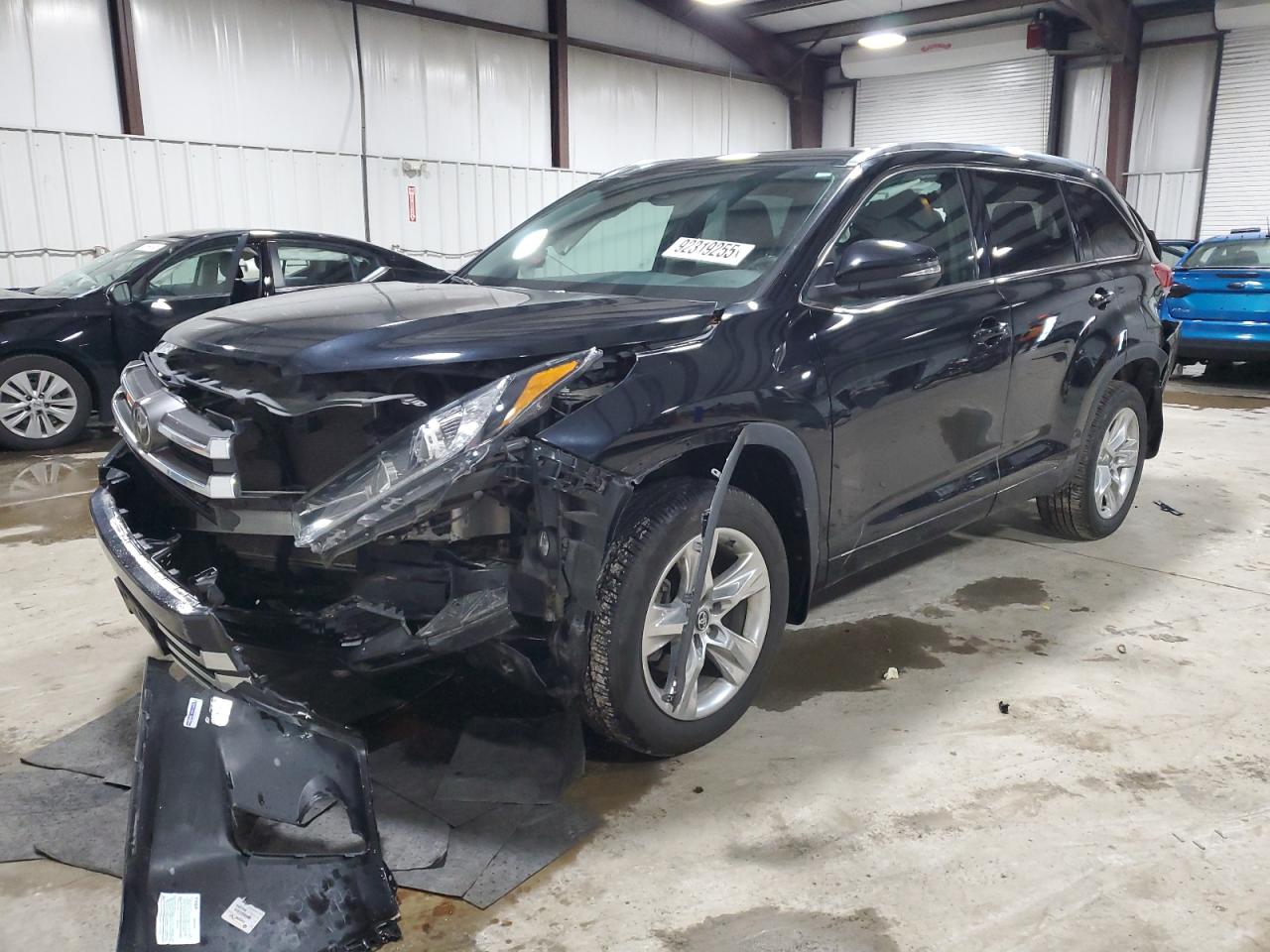 TOYOTA HIGHLANDER 2019