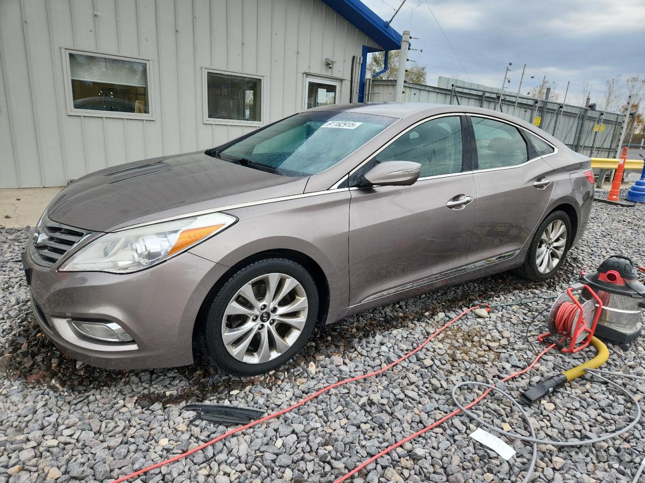 HYUNDAI AZERA GLS 2012
