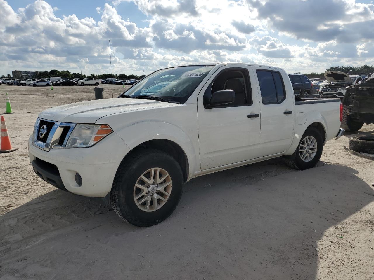 NISSAN FRONTIER 2019
