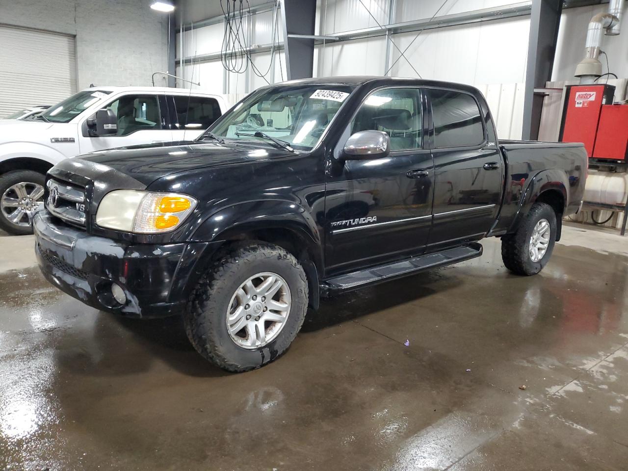 TOYOTA TUNDRA 2004