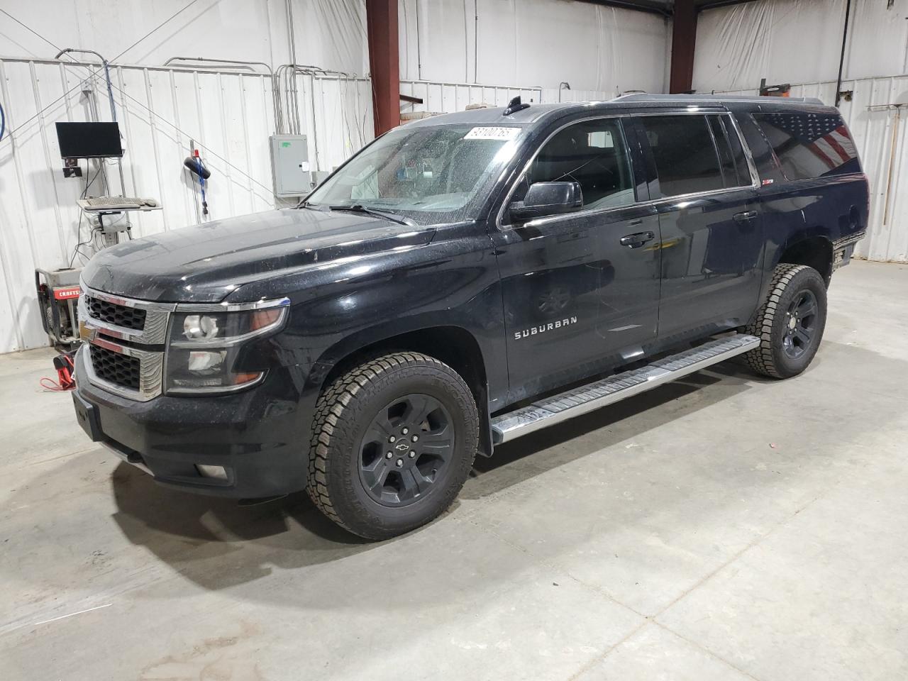 CHEVROLET SUBURBAN 2016