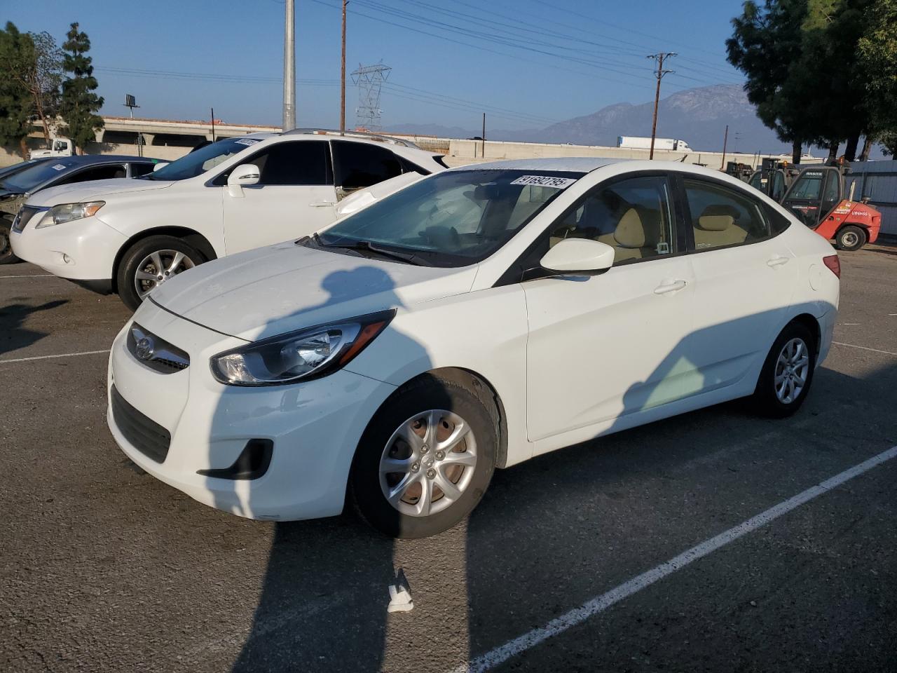 HYUNDAI ACCENT 2013