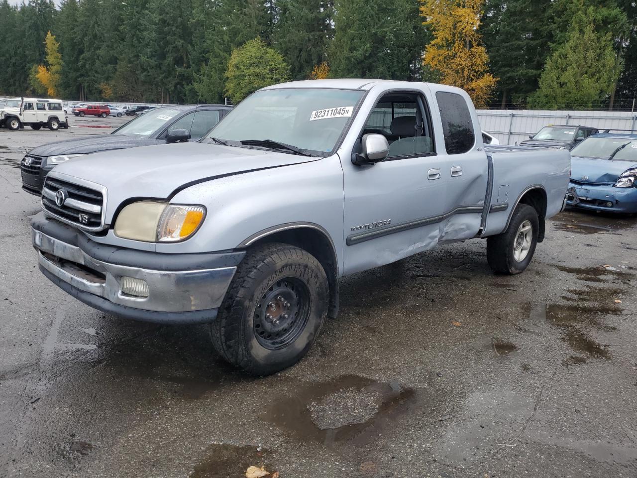 TOYOTA TUNDRA ACC 2000