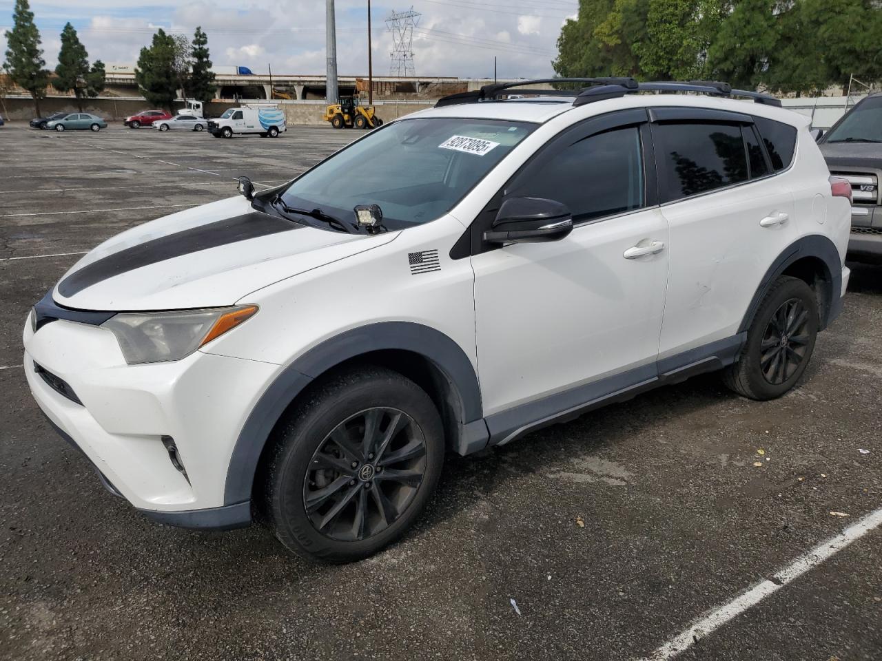 TOYOTA RAV4 ADVEN 2018