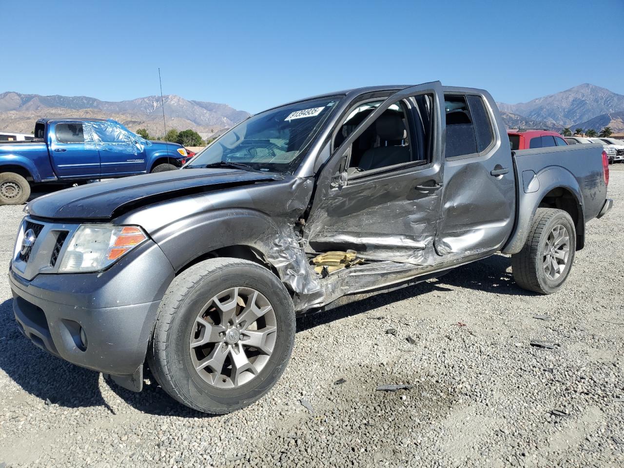 NISSAN FRONTIER 2020