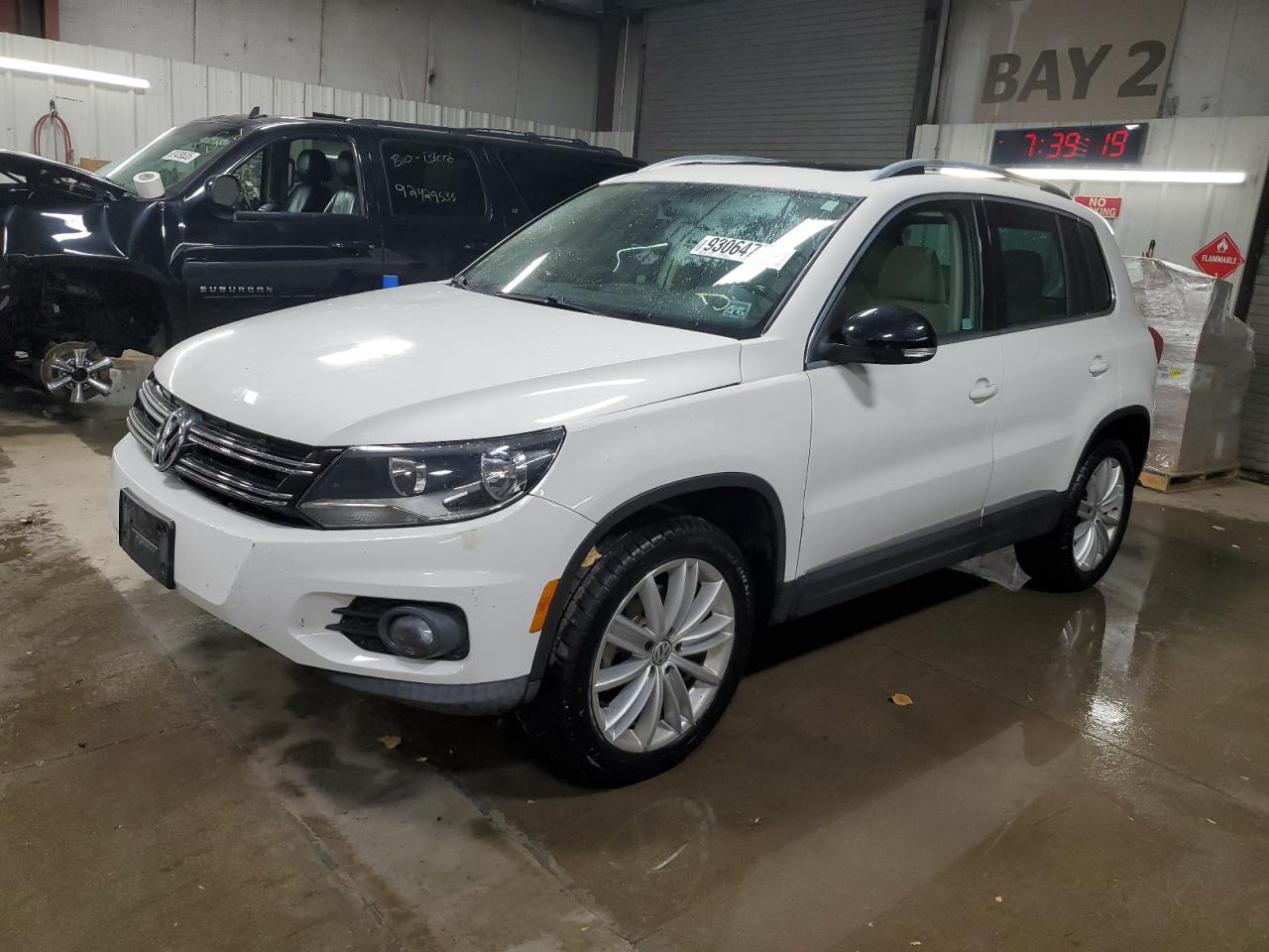 VOLKSWAGEN TIGUAN 2013