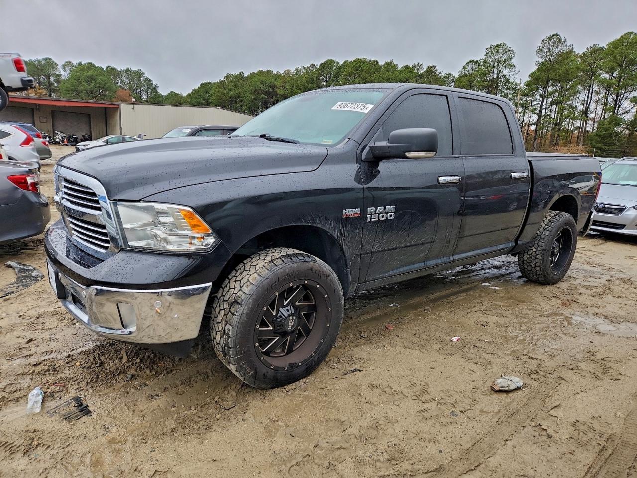 RAM 1500 SLT 2018