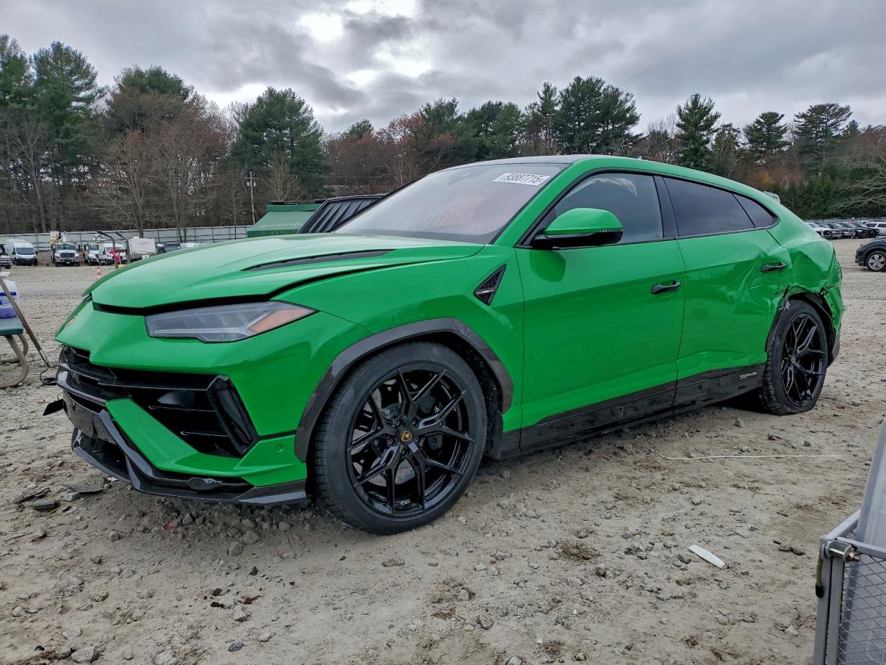 LAMBORGHINI URUS PERFO 2023