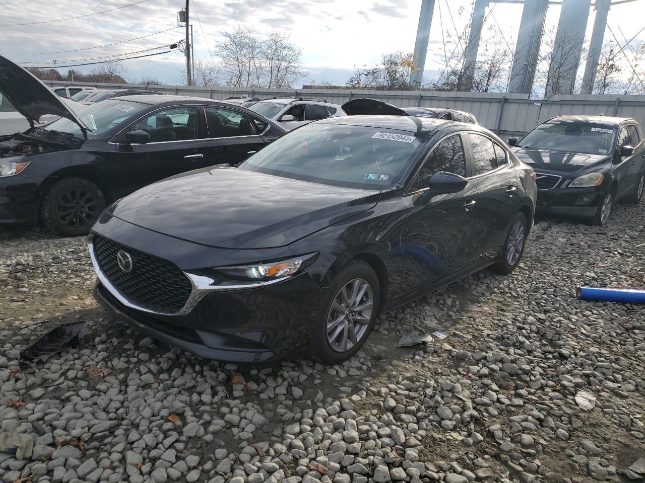 MAZDA 3 2022