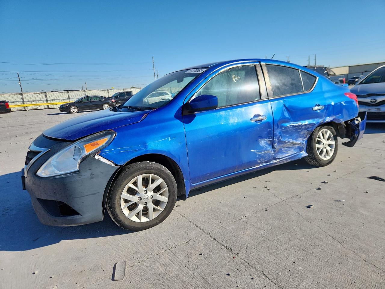 NISSAN VERSA S 2017