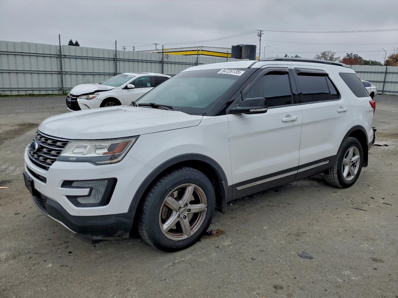 FORD EXPLORER 2016