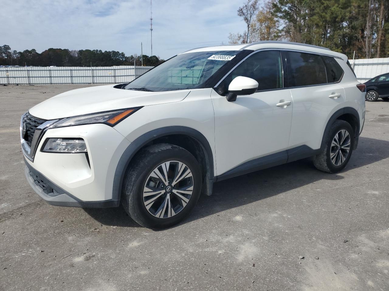 NISSAN ROGUE SV 2021