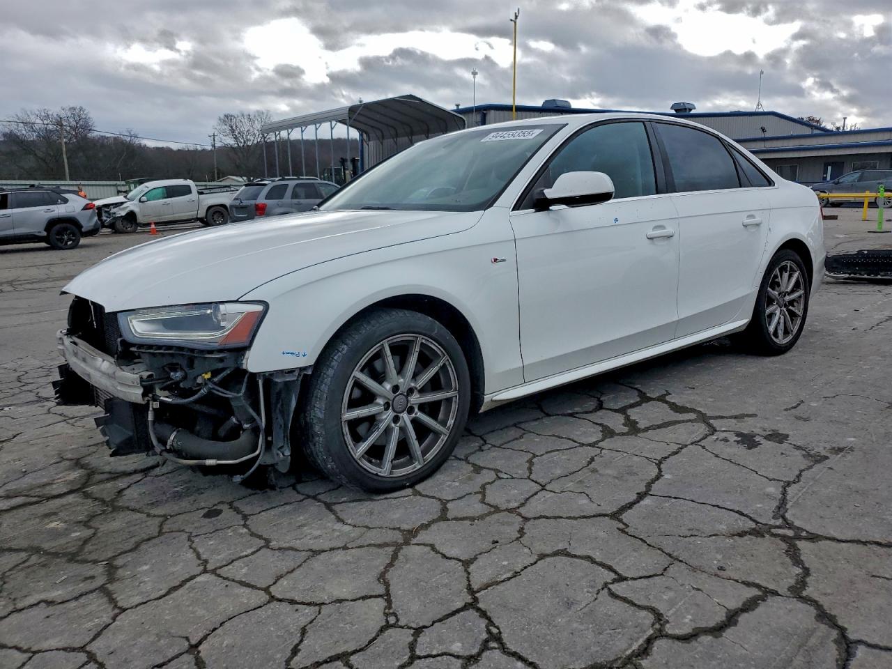 AUDI A4 2015