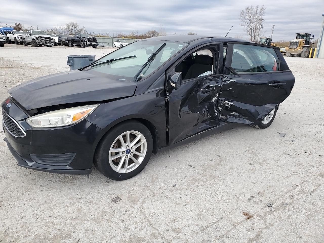 FORD FOCUS 2016