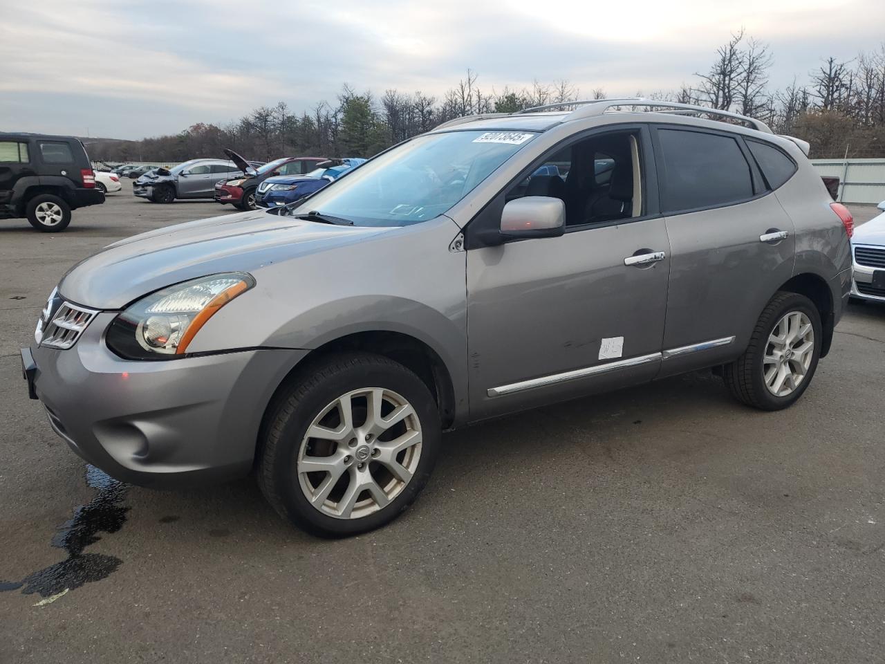 NISSAN ROGUE S 2011